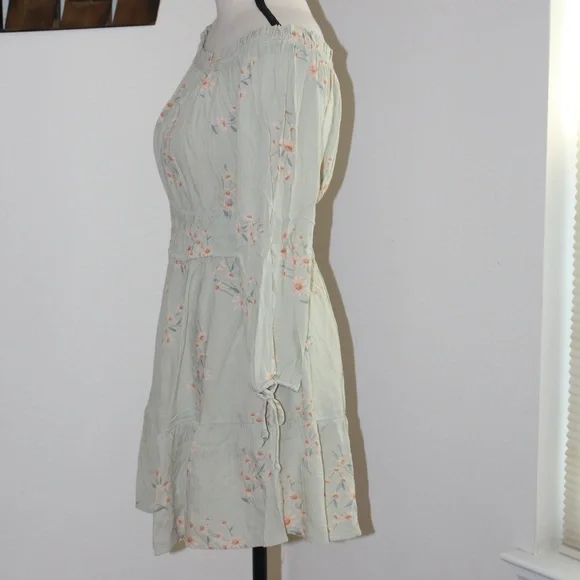 American Eagle, Off the shoulder Mini dress - Picture 6 of 11